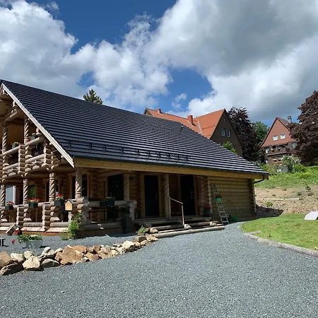 Traumzeit Hahnenkleer Huette Nyaraló Goslar